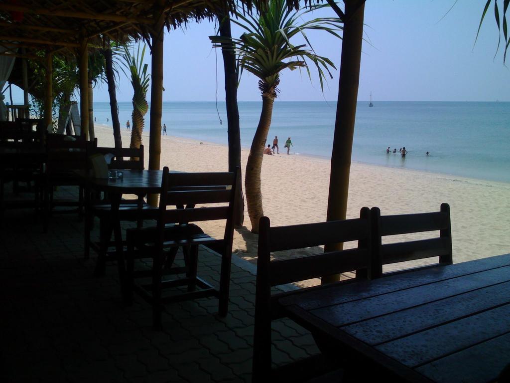 Lanta Seafront Resort Koh Lanta Luaran gambar